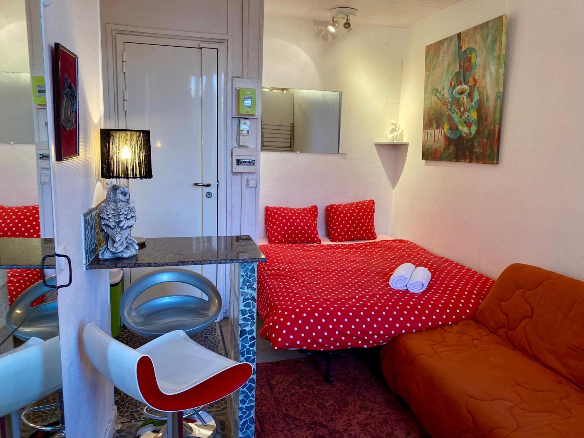 Studio Chic Paris Tour Eiffel Near Eiffel Tower 7Th Floor Екстер'єр фото